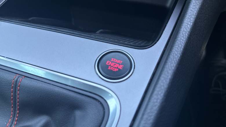 SEAT Ateca 1.5 TSI EVO FR Sport 5dr Petrol Estate